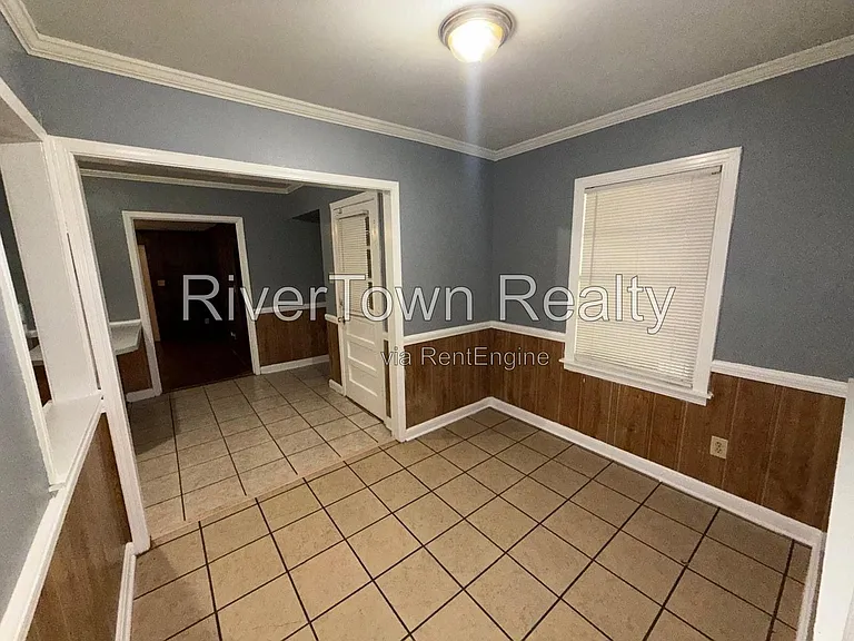 1922 Saint Elmo Ave — Photo 8