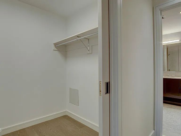 15 Morris Ave #507 — Photo 19