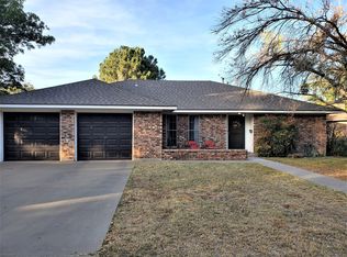 2008 W 7th St, Fort Stockton, TX 79735