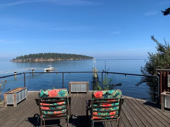 574 Arbutus Dr, Southern Gulf Islands, BC V0N 2J1