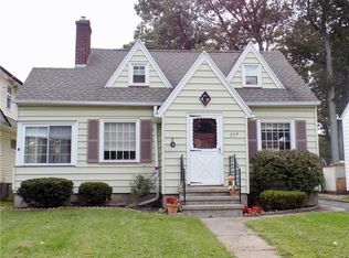 364 Estall Rd, Rochester, NY 14616