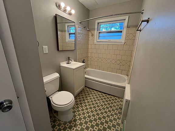 5th image of 3875 N Humboldt Blvd #3