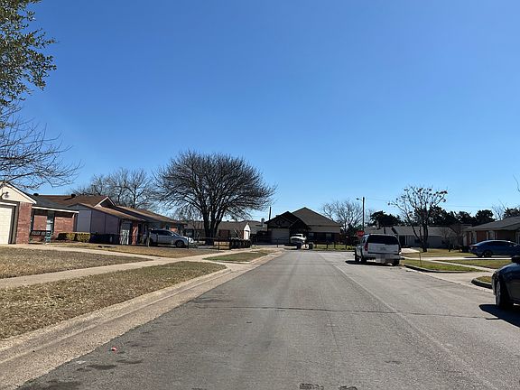 5th image of 4708 Pecan Meadow Dr