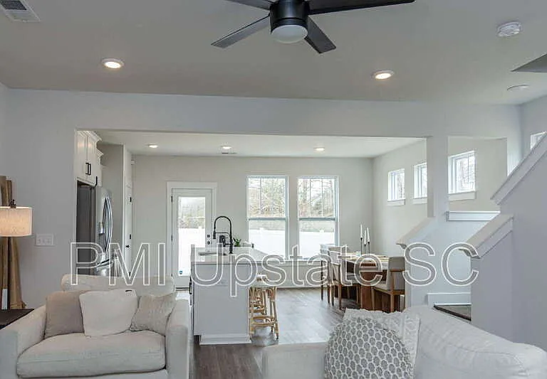 1069 Millison Pl — Photo 14