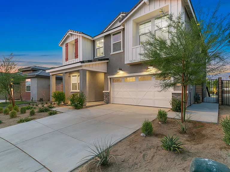 84450 Malora Ct — Photo 40