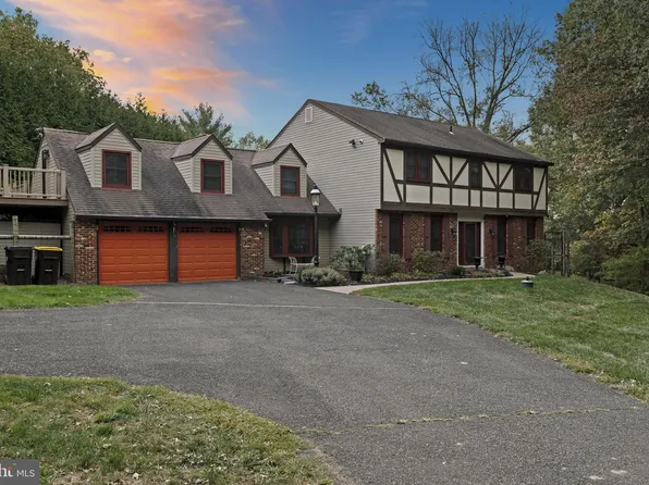 106 Saddle Dr, Furlong, PA 18925