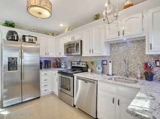 62 Cambridge Cir #A, Manchester Township, NJ