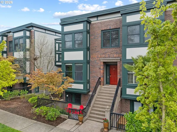 6248 NE Brighton St, Hillsboro, OR 97124