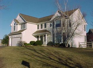 10229 Wetherburn Rd, Ellicott City, MD 21042