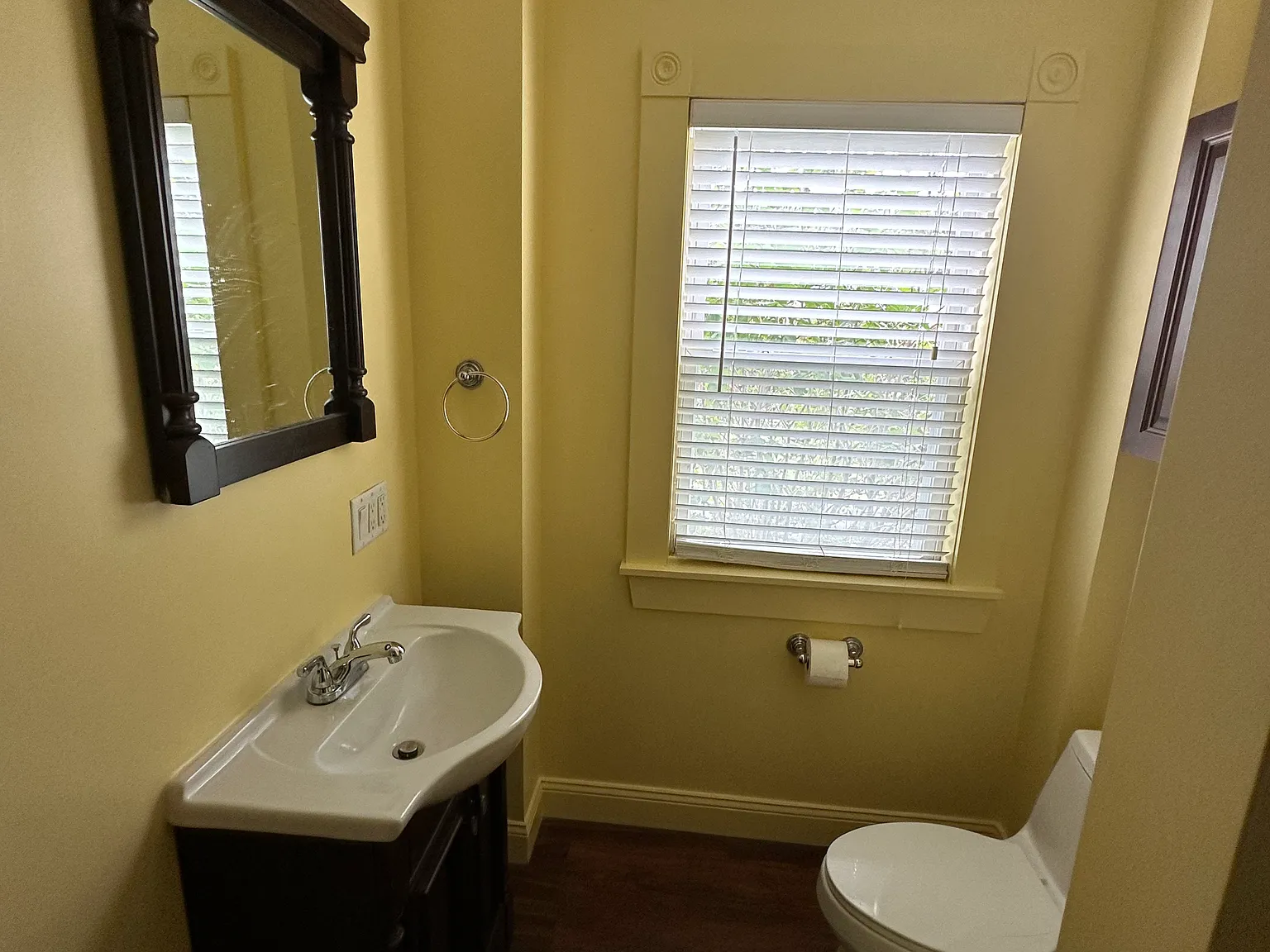 26 Clinton St — Photo 2