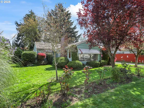 1644 NE 103rd Pl, Portland, OR 97220