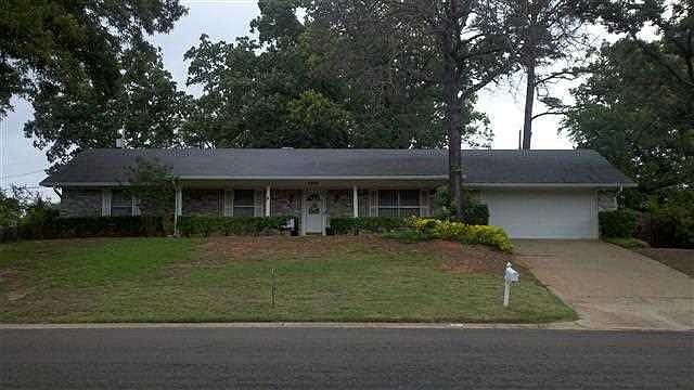 1st image of 2805 Crestwood Ln