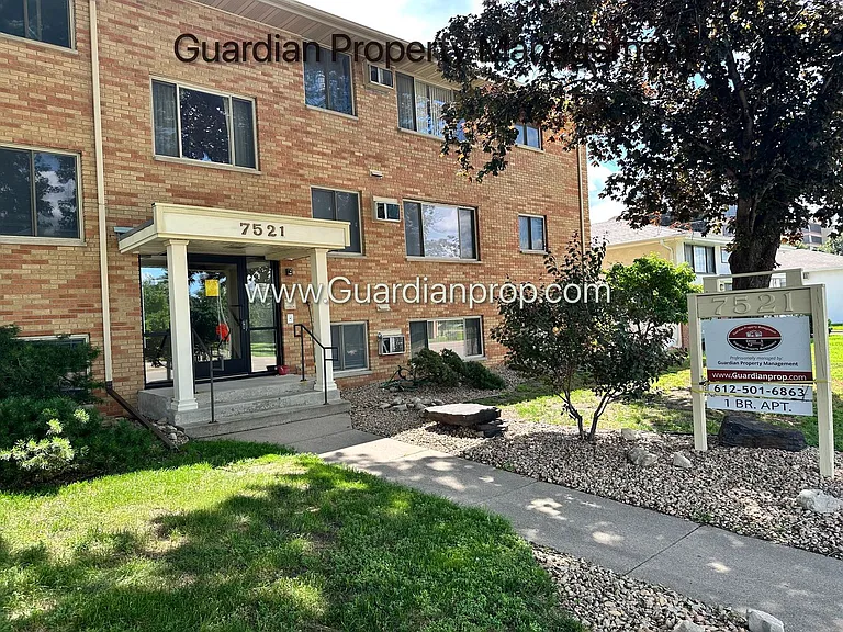 7521 Penn Ave S #1 — Photo 1