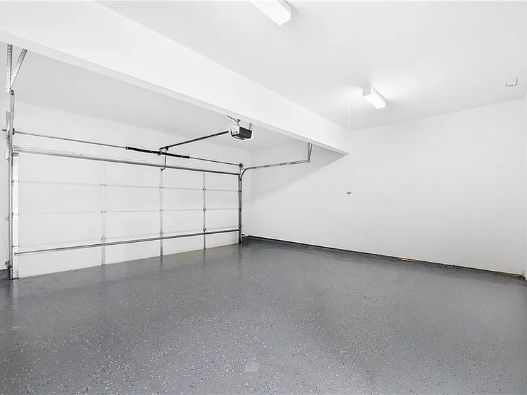1055 Red Cedar Trl — Photo 11