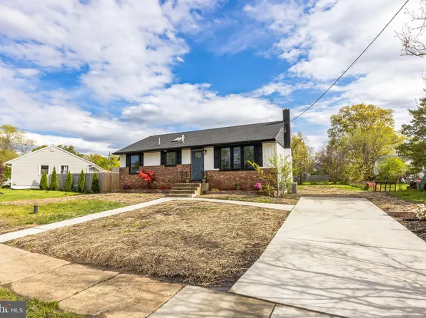 202 E Monroe Ave, Magnolia, NJ 08049