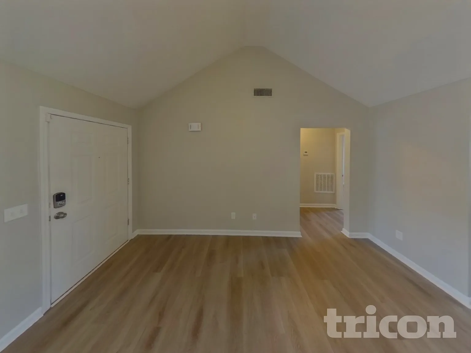 3002 Henderson Lane Murfreesboro TN — Photo 2