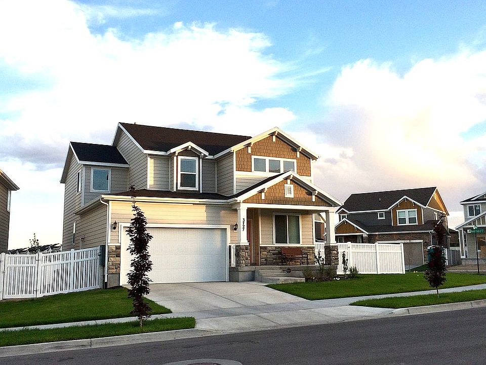 1st image of 3727 W Desert Meadow Way