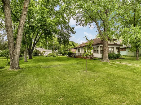 213 34th Ave N, Saint Cloud, MN 56303