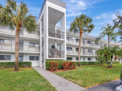15365 Lakes Of Delray Boulevard #111, Delray Beach, FL, 33484
