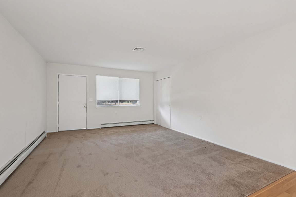 next background image