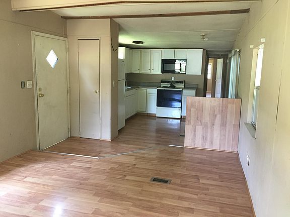 Living Room & Kitchen