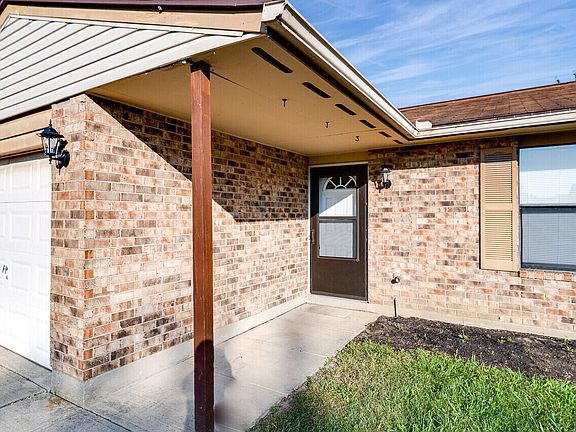 3rd image of 8397 Trowbridge Way