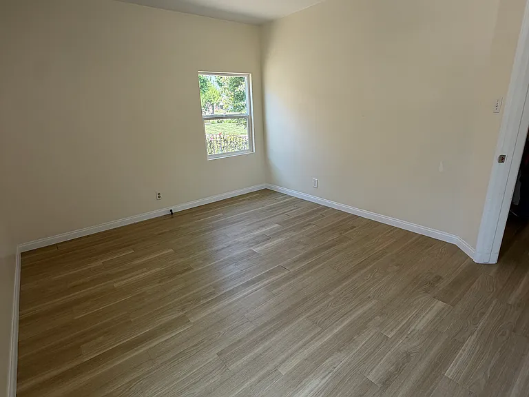 W Lemon Ave — Photo 6
