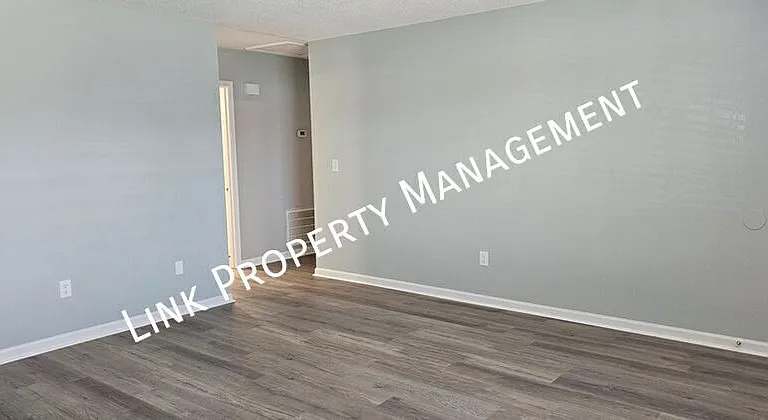 900 Peppermill Rd #900A — Photo 22
