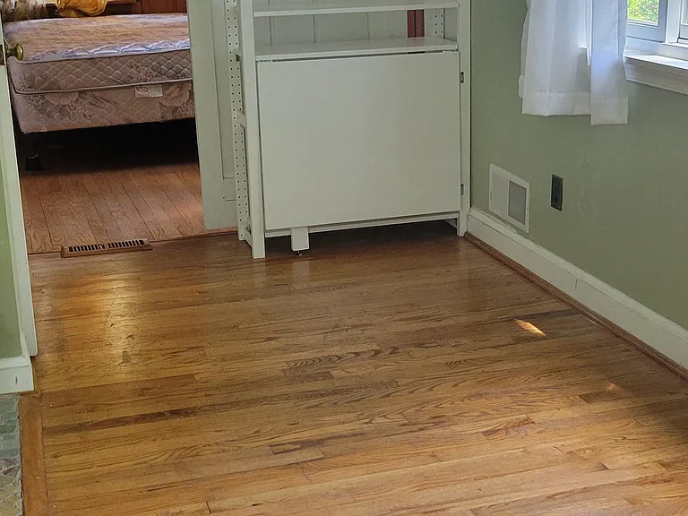 9310 Long Branch Pkwy — Photo 14