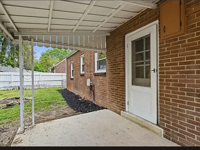 3343 Maple Dr — Photo 30