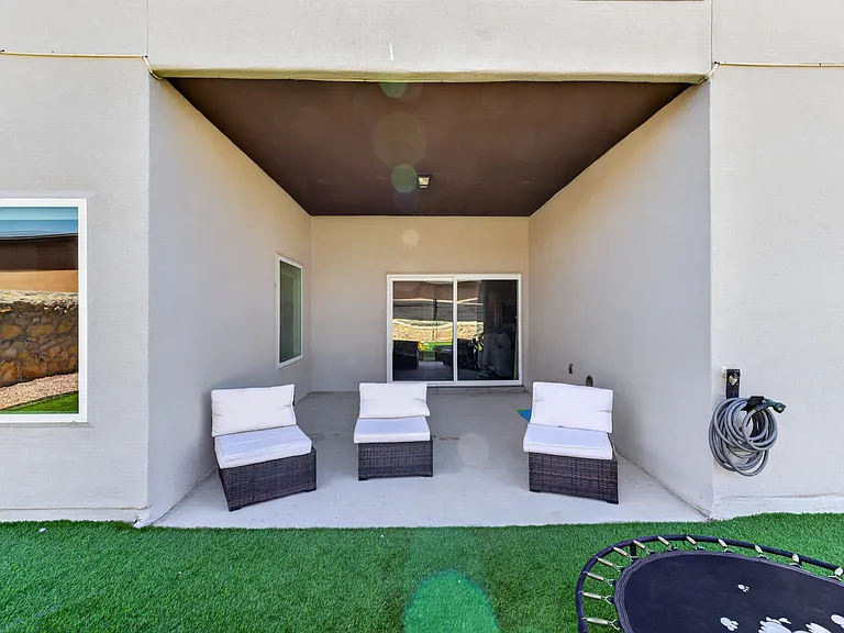 13637 Baja Vista Ct — Photo 58