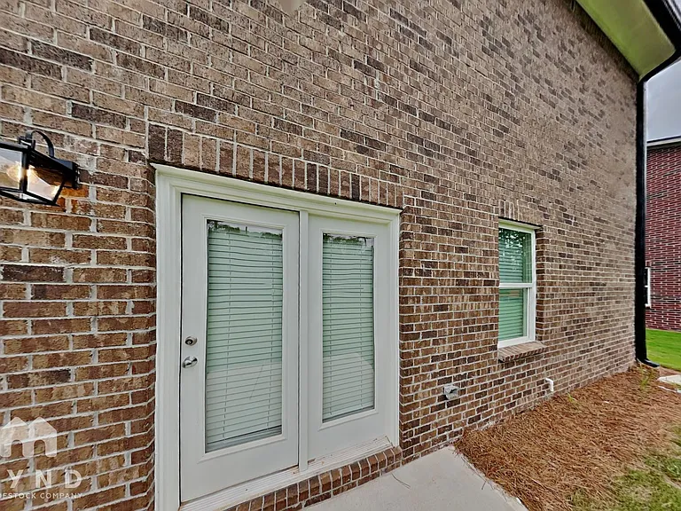 121 Maison Dr — Photo 21