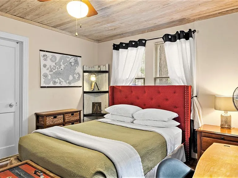1629 Waterston Ave #A — Photo 3