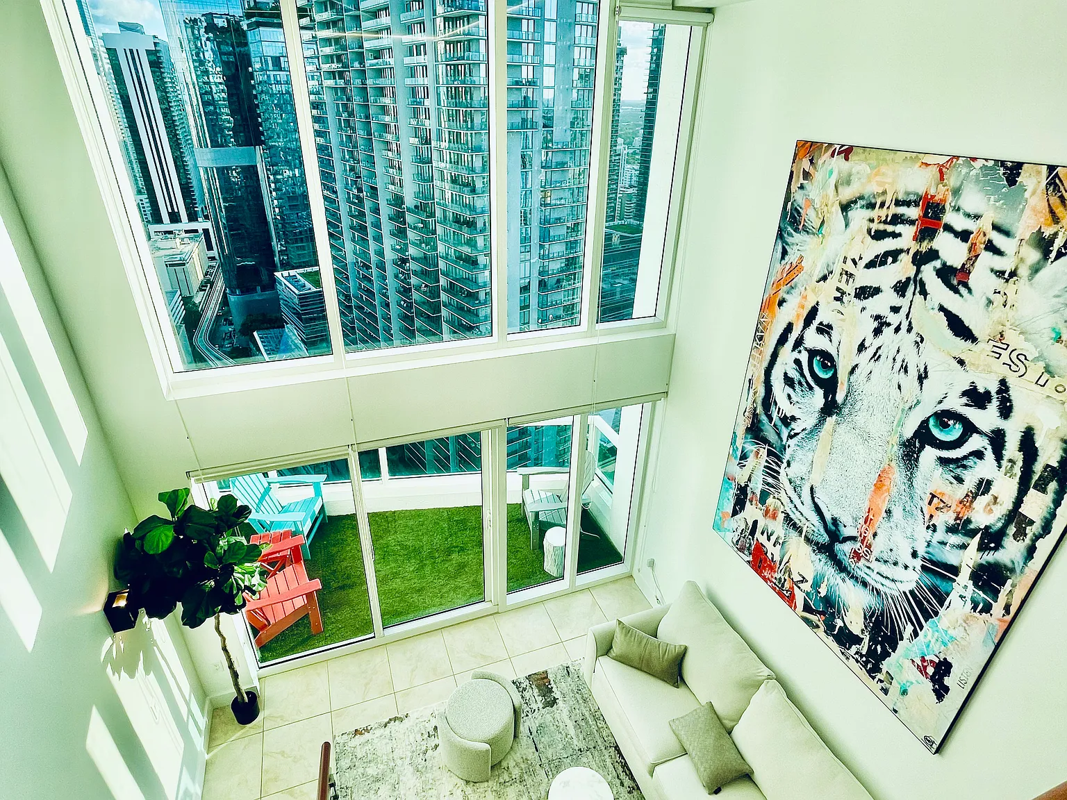 1 bed, 1.5 bath, 1058 sqft, $4,300 — Photo 3