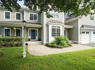 30 Taylor St, Needham, MA 02494