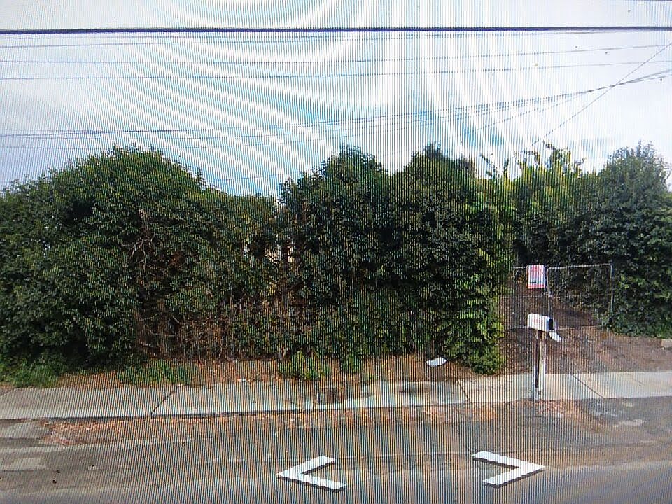 2nd image of 11035 Kadota Ave