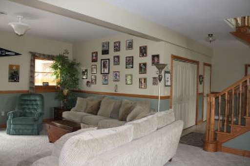 5th image of 33 Shamoran Dr