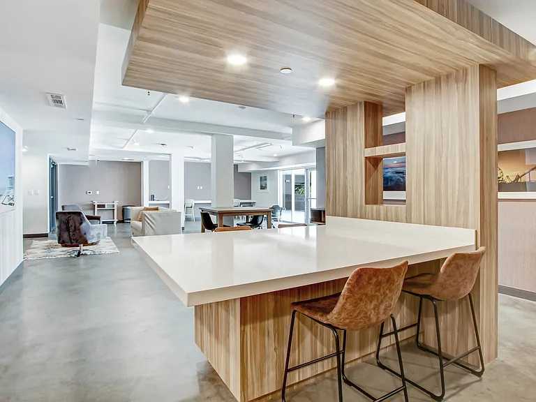 Watermark Apartments — Photo 78