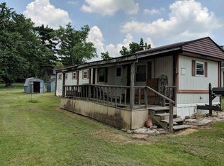 107 W Vine St, Mitchell, IN 47446