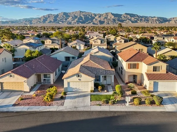 1902 Giant Pine Ave, North Las Vegas, NV 89031