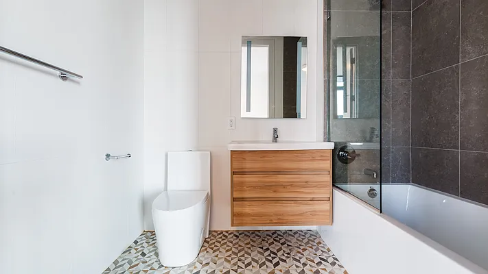 Rented by Nooklyn NYC LLC | media 38