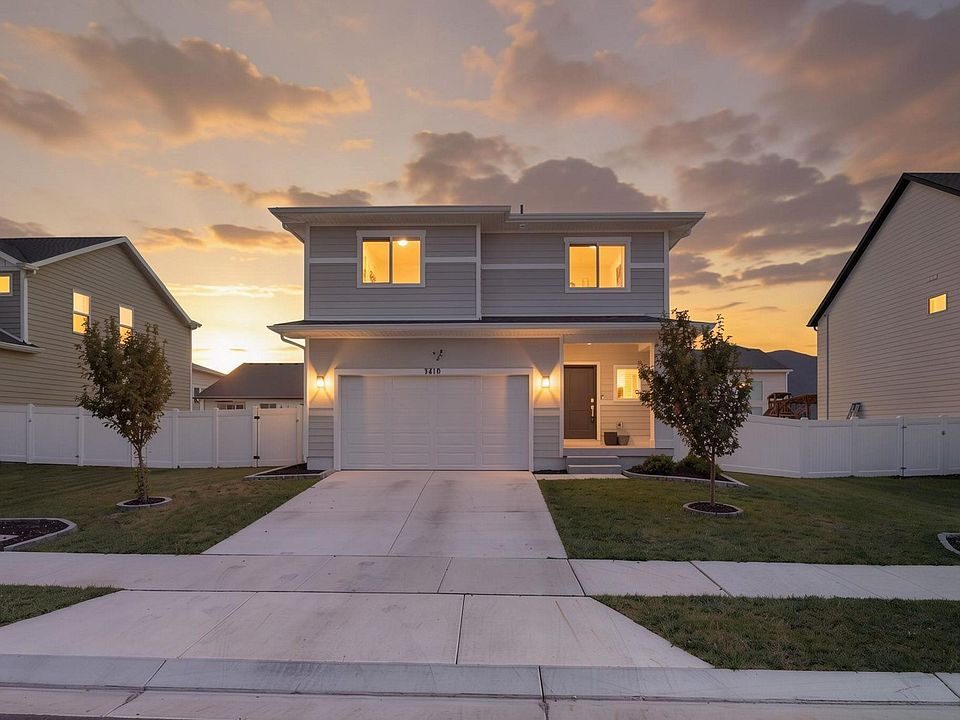 1st image of 3410 N Sparrow Ln