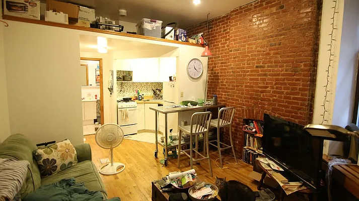 Rented by JK Dansar Corp | media 24