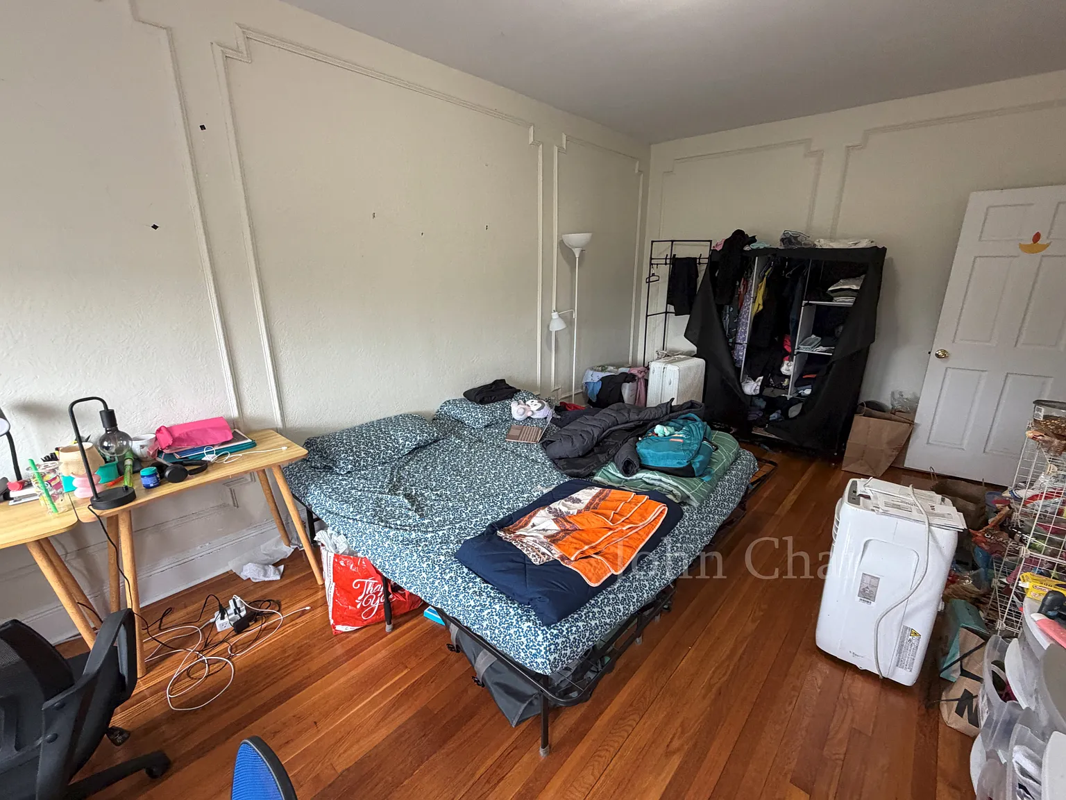 4 bed, 1200 sqft, $3,825 — Photo 3