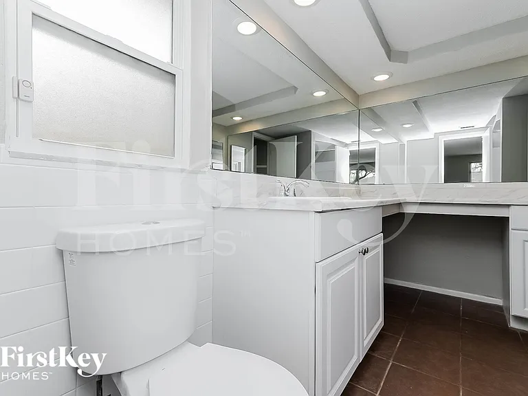 7825 Embassy Blvd — Photo 13