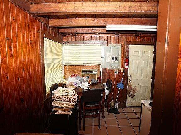 4th image of 3319 Nolan St