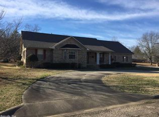 1109 N 14th St, Nashville, AR 71852