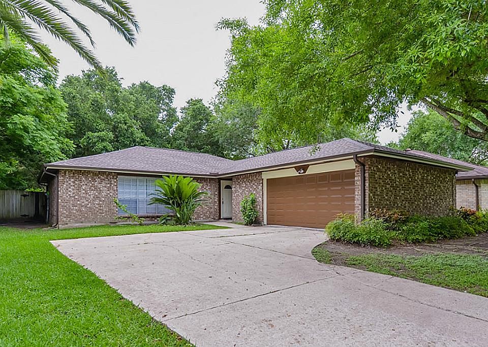 1st image of 2797 Tallowood Dr
