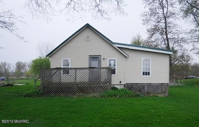 1st image of 1680 2nd St