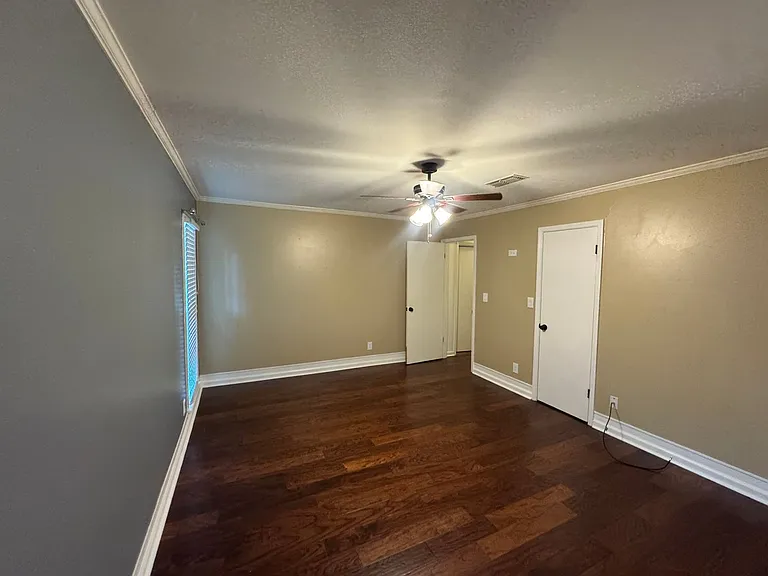 4600 Fox Den Ln — Photo 20